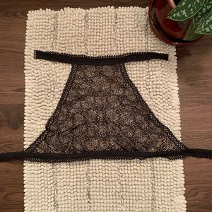 Victoria’s Secret | Black Lace Bralette | Large